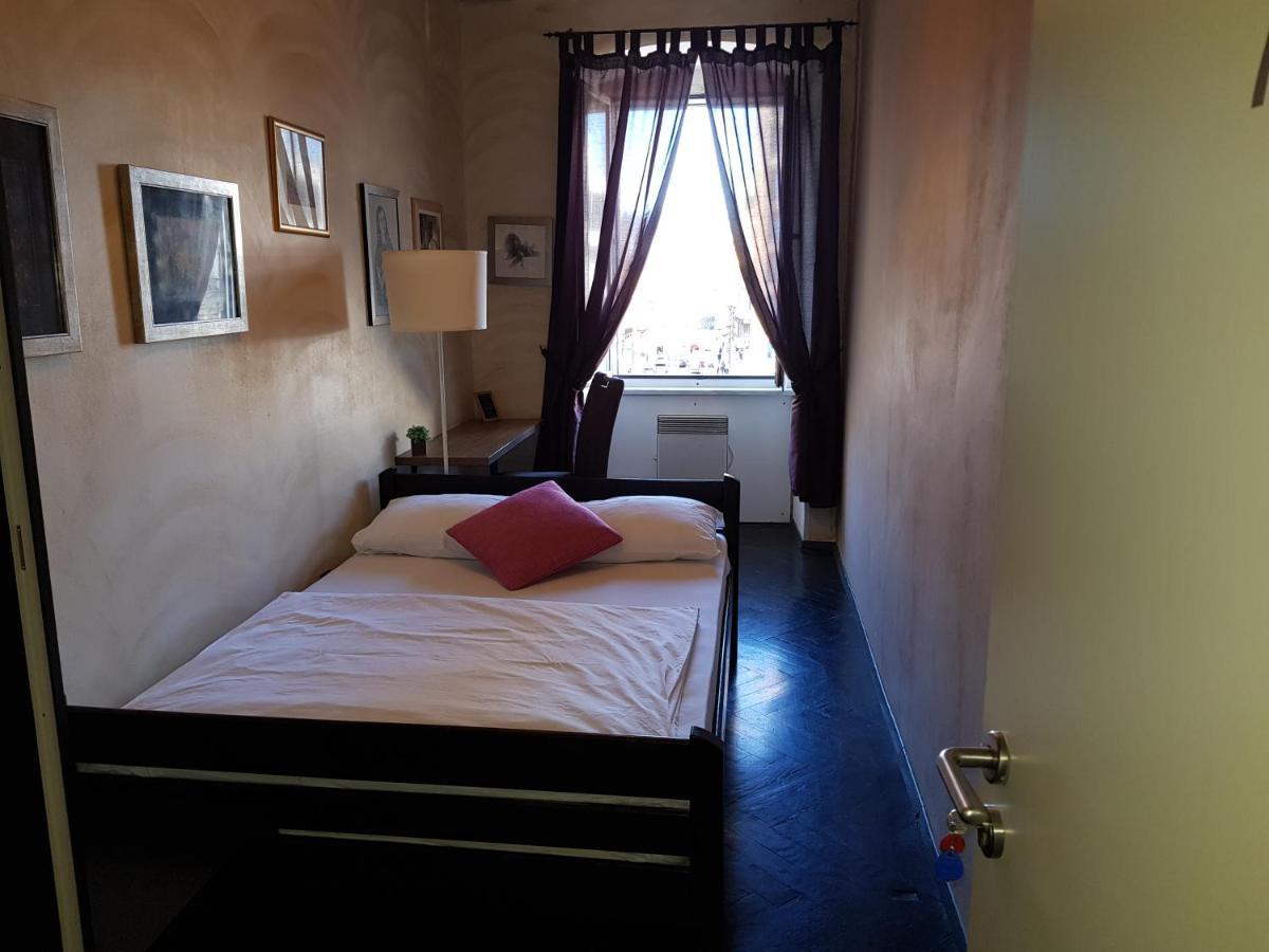 Hostel Morcic Ri Rijeka Eksteriør billede